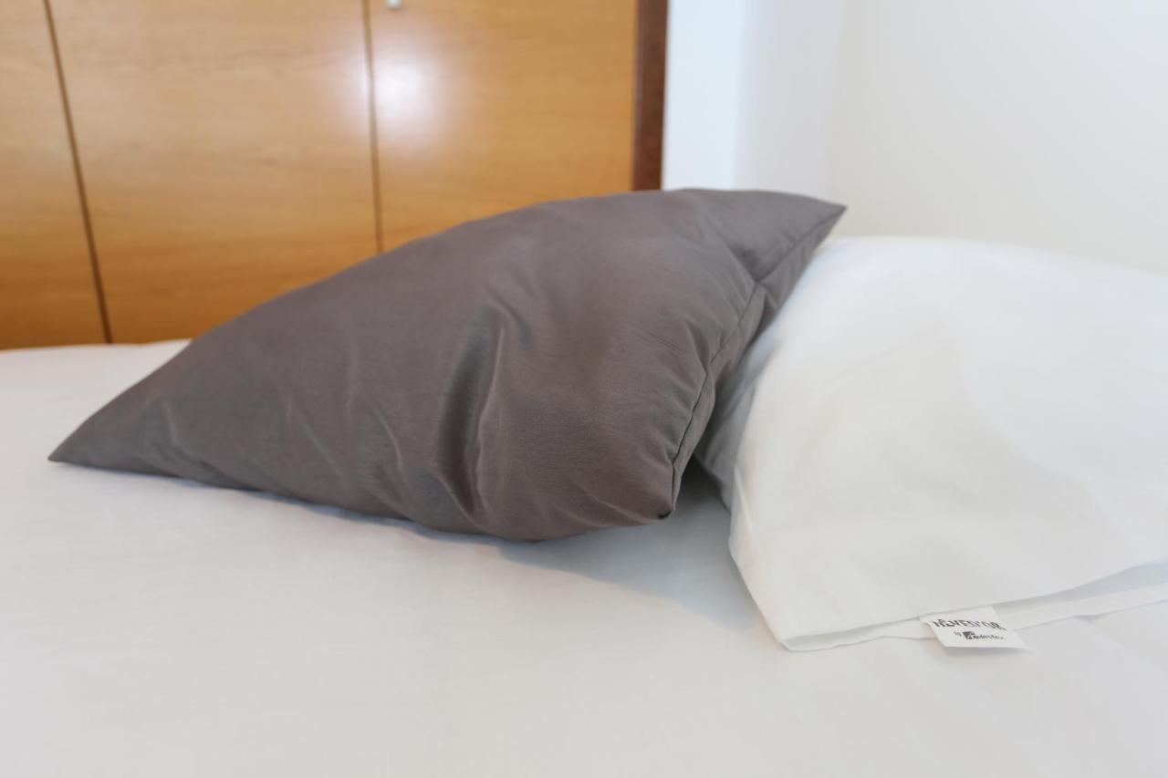 Surf And Stones Apartment Peniche Ngoại thất bức ảnh